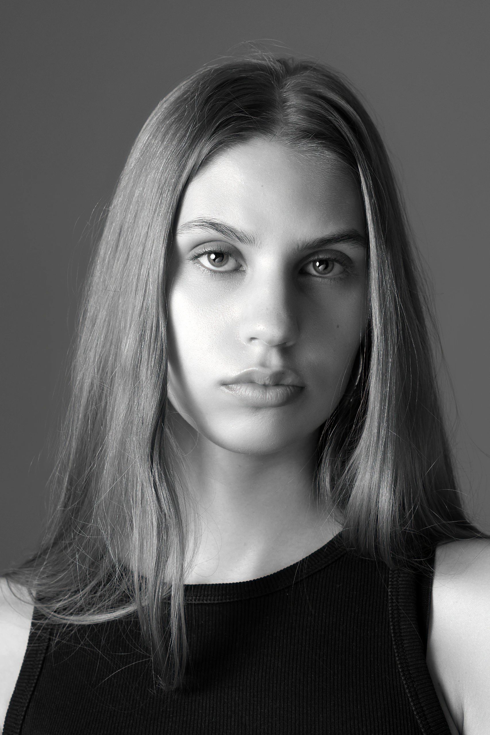 Yvonne  - Professional model at Schatz Models Berlin