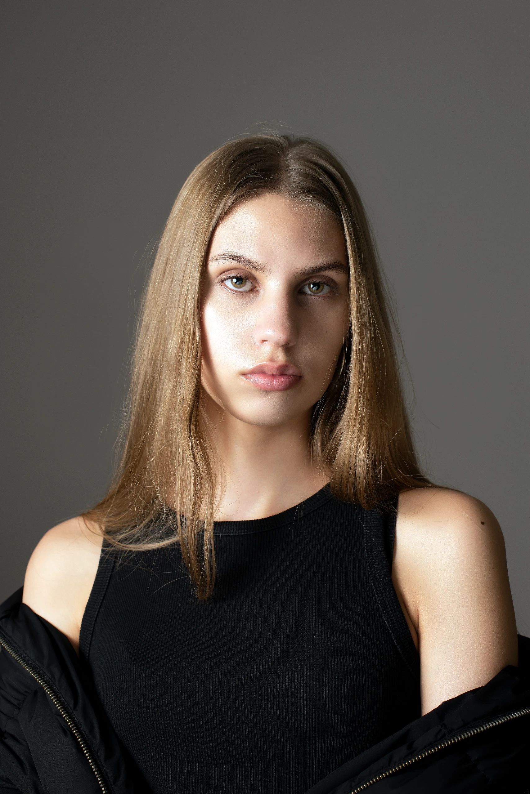 Yvonne  - Portfolio 1